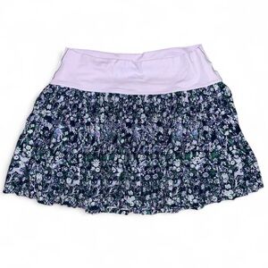 AERIE Pleated Floral Skort